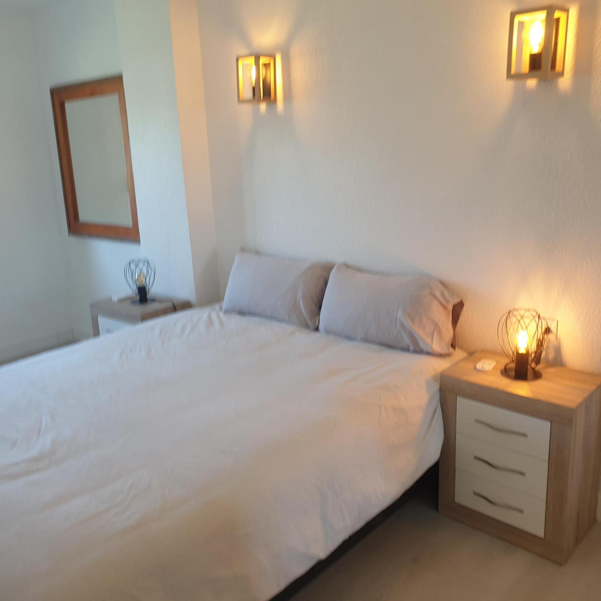Sea View Apartment Beach Front Punta Prima Torrevieja Eksteriør billede