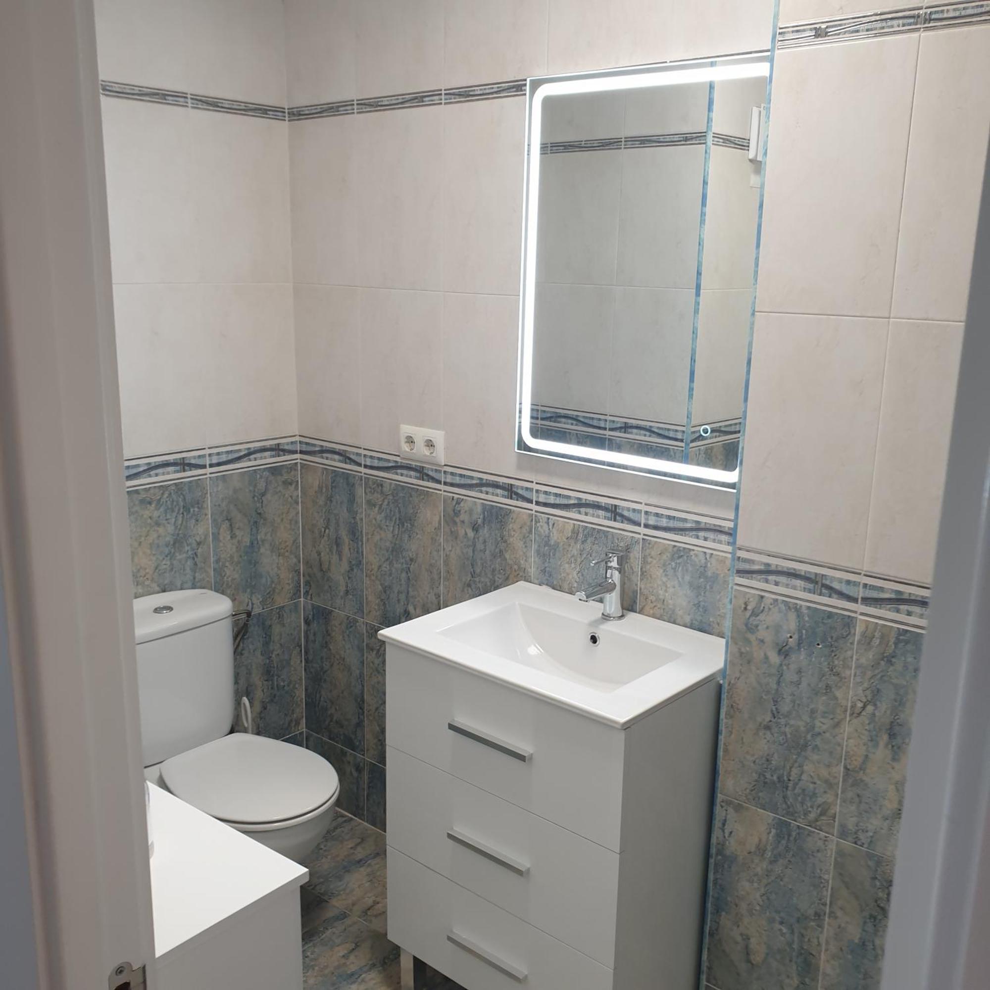 Sea View Apartment Beach Front Punta Prima Torrevieja Eksteriør billede